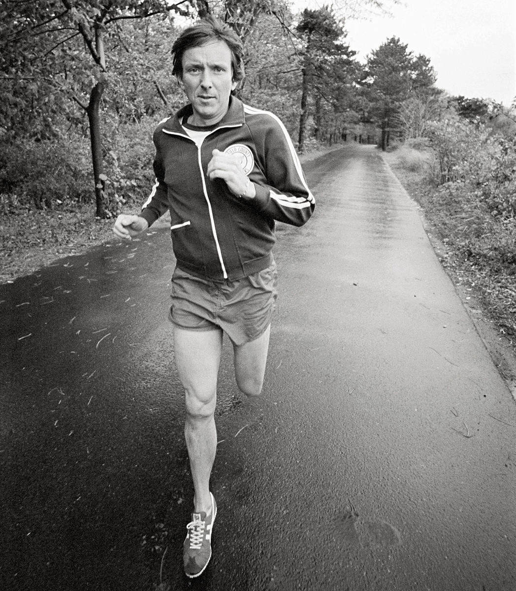 By 1977, Fixx had run to the forefront of the nascent jogging movement.